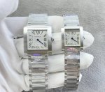 卡地亚推出2025年全网最新第2代Tank Francaise法国坦克原版精作！镶钻款，均采用瑞士石英机芯 +卡家白金专用甲板 中号：32*27Mm，小号：25