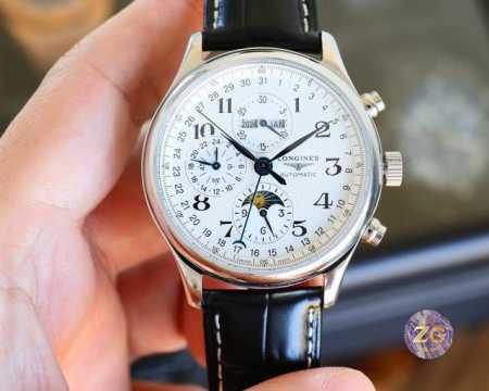 今日推荐： 升级版42Mm 超卓功能 释放多才人生， 俊朗设计 尽显儒雅气质。 这两句佳话 在“名匠”腕表体现的淋漓尽致！ Zg厂出品的“名匠”无论是外观细节 - 点击图像关闭