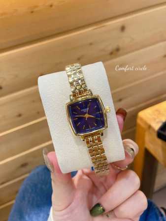 钢带天梭 新品低调奢华天梭女款古董表，小方表 瑞士石英机芯，合金材质与白金电镀，整体质感和气质都变了，精致感Upup搭配小巧壳形，上手效果完美！尺寸28Mm - 点击图像关闭