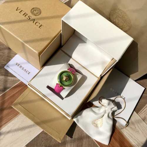 新色 骚绿色 范思哲Vco系列 神秘时间石英女表 39Mm表径 异形蓝宝石玻璃 造价不菲 中央有3D美杜莎头像 精美绝伦 表圈珐琅顶环刻有希腊回纹 配原盒 保真