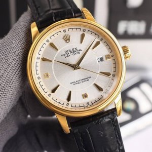 金+50最新爆款主推 劳力士 Rolex 男士腕表 采用独特的表盘设计 搭配而来的是更高档奢华的劳力士， 初识劳力士必憧憬有朝一日能拥有它，戴上劳力士必顺风顺水