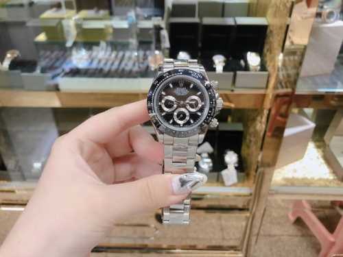 特价统一 明星同款劳力士迪通拿 机械 全自动精钢表带潮人必备新品店主自留款 这个颜色也太正了吧 男女同款 总之怎么搭配都好看呢