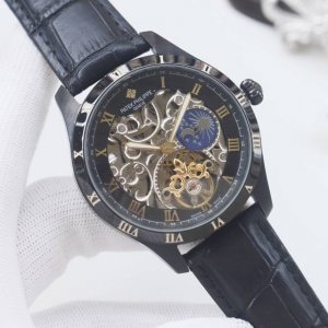 尊享价： 品牌：百达翡丽-Patek Philippe 类型：男士腕表 壳套：顶级版316精钢L 表带：进口小牛皮 316精钢表带 机芯：全自动进口机械机芯 镜