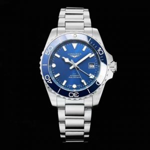 新品发布 - 全新康卡斯潜水系列T腕表 41Mm 加入T功能双时区同步显示 打造舒适佩戴体验，将复古设计与创新技术融为一体，陪伴每一位探险者发现未知，挑战自我。