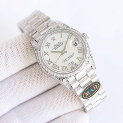 Sj出品 孔雀石 2340Madparis 劳力士 Rolex Rv1 日志31Mm夺目彩钻！以炫彩夺丽给日志女款增加不同的色彩1.外壳以最纯粹的904钢原材料