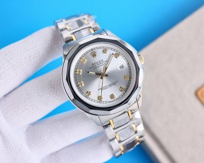 新款劳力士推出，Xt2做工精细，品质优越！ 采用8215全自动进口机芯，走时精准，表圈采用钨钢材质打造的完美棱角形圈口，表壳釆用316精钢，蓝宝石玻璃镜面，三度