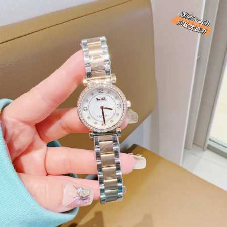 Coach 蔻驰Cary系列 30Mm表径 30米生活防水 小牛皮表带 石英手表 - 点击图像关闭