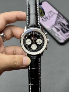 2410全套包装 最新到货 Original Breitling 原厂正品百年灵超级海洋自动机械腕表，清新多彩且富有运动感，专门为追求腕表卓越性能和现代格调的男