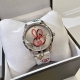 Gucci G- Timeless 系列w碗表，为了庆祝兔年，品牌推出色彩靓丽的全新设计腕表，表盘直径为38 Mm，精钢表壳，玻璃上饰有gucci兔子印花，皮
