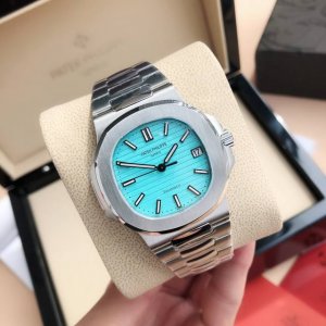 配盒 支持香港、美国直邮 最新款百达翡丽鹦鹉螺571 1A -018，Tiffany双标限量款，Nautilus 鹦鹉螺 系列腕表俗称“钢王”，结构坚固、个性独