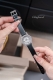 皮 ，钢380 萧邦Chopardl'heuredudiamant#系列腕表，采用品牌标志性“皇冠爪镶”工艺，以精湛技艺与风格为女性之美谱写出一曲奢美的颂歌，一