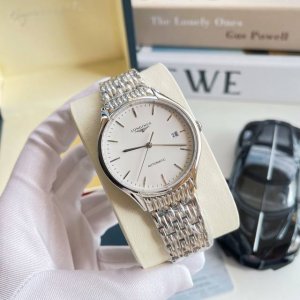 爆款升级 超a打造 品牌：浪情-Longines 型号：律雅系列男士机械腕表 机芯：搭载8215西铁城全自动机械机芯，摆幅28800，动力储备48小时+，超薄机