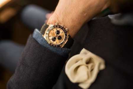 Rolex 巴塞尔 新款劳力士腕表,蚝式恒动-宇宙计型迪通拿进口陶瓷圈 蓝宝石水晶镜面 原装保险扣 配创新的透气舒适搭橡胶表带 这项最新设计将高科技与非凡美学共 - 点击图像关闭