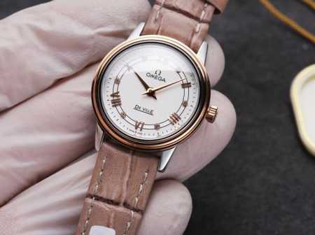 台湾厂出品：白皮 . 金玫20. 钢带20. 本品均已严格经过防水压力测试，防水可达120米 此款出货都以三码合一的形式出货，退换均以三码合一进出，望多理解！ - 点击图像关闭