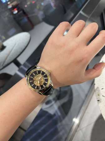 间金 品牌：劳力士 男士休闲男士机械，，浩瀚大气 奢华高雅类型：精品男士腕表 新品 表带：刚强度钢带 舒适 机芯:全自动机械机芯 稳定 镜面：矿物质镜面 高清， - 点击图像关闭