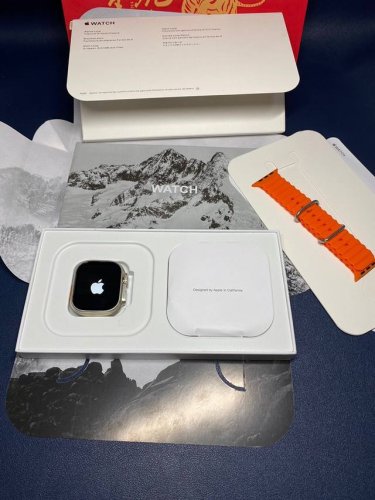 华强北S8 Ultra运动版带开机Logo外贸爆款 包含全英文说明书-手表+无线充+回环尼龙表带 无线充电：强力磁吸，2小时快速充电 支持退换货 退换要求屏幕膜