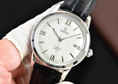 Omega最新款爆款推荐欧米茄年度首选机械腕表最佳设计，高端品质。团队历时9个月精心设计，敢为人先，力求完美，突破多层技术瓶颈2市场独家高品质，超强的3D立体感