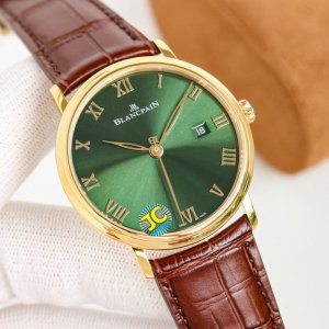 宝珀经典系列 搪瓷表盘,柳叶针,罗马刻度,简洁明快!犹如腕间绅士,经典非凡!细节如下: 1 表壳 表径40Mm,厚度9.5Mm,表肩和表壳交接的线条明显,打磨到 宝珀经典系列 搪瓷表盘,柳叶针,罗马刻度,简洁明快!犹如腕间绅士,经典非凡!细节如下: 1 表壳 表径40Mm,厚度9.5Mm,表肩和表壳交接的线条明显,打磨到