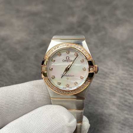 欧米茄 星座双鹰系列，女款瑞士石英机芯！27Mm，蓝宝石玻璃！端庄大方又得体 - 点击图像关闭