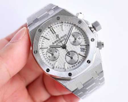 统一价： 热门爱彼audemars Piguet 皇家橡树系列26715Bc.Zz.1356Bc.01。 38Mm尺寸1:1 目前最高机械机芯版本正品是机械！机 - 点击图像关闭