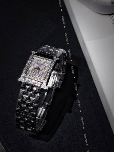 H粉满钻奢华版新款 Hermes 爱马仕 Heure H经典款钢带系列钢带由散珠全程采用Cnc精工艺打磨组合而成，表面光亮拉丝细腻，316L精钢表壳表带，直径2