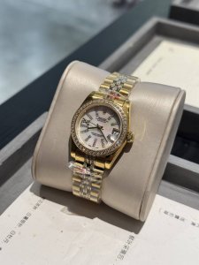 白钻 金钻490 劳力士 日志 系列经典女款 实芯五珠钢带-原装压扣 小红书火爆推荐 设计显出独特高贵优雅女神气质！316精钢表壳搭配施华洛世奇水晶钻石，纯手工