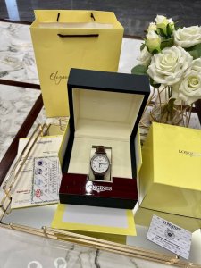 Longines原单高版本浪琴名匠男表到货，品质超赞，原单狠货，手表可以增加人的时尚魅力与气质，彰显品质的生活，全钢牛皮表带，进口机械机芯，蓝宝石玻璃镜面，原单