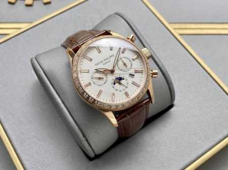 下单高让利 。百达 翡丽patek Philippe 复杂系列六针男表爆款 多功能腕表！ 1搭载原装进口 0星期月份月相动能功能机芯机械表！ 2表盘上采用经典条 - 点击图像关闭