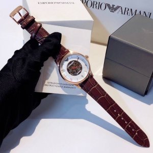 阿玛尼-Armani 男士腕表 全自动机械机芯 矿物强化玻璃 316精钢表壳 真皮表带 时尚休闲 优雅大方 尺寸:直径40Mm 厚度12Mm