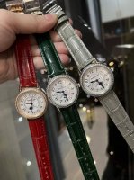 金+30积家约会女表，女人的三大梦想一，新的一年一定要大红大紫呀 DDD 积家约会系列高品质女表，日月星辰显示，进口石英机芯，原装折叠扣 精钢表带，尺寸宽33M