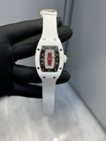 理查德米勒 目前最好品质 除真金真钻外 就这个品质最好 价高 图3表扣带钻 图4表孔是小孔 图5.6表壳薄