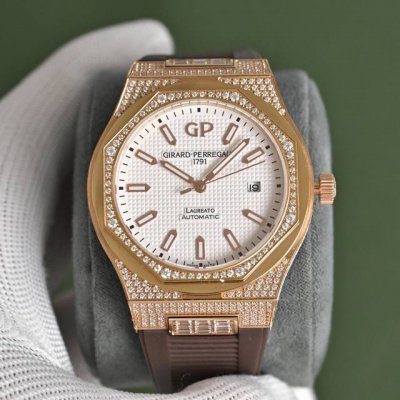 全面升级版到货，到货 Girard-perregaux 芝柏Gp Laureato Chronograph L39 桂冠系列42毫米计时腕表 精钢材质精钢表壳，