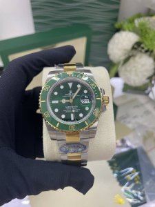 独家实拍图 Rolex Water Ghost Swiss Movement Of High Quality. 劳力士潜航者间金绿水鬼 全自动机芯 全自动机械表