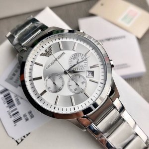 支持验证 Armani Ar2458阿玛尼经典休闲商务款，316钢表带，白色表盘，三眼设计，带日期，316钢表带石英表，表盘直径43Mm 矿物质玻璃镜面，清晰高