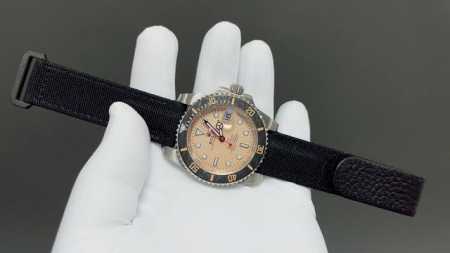白壳 黑壳900 新品首发劳力士Rolex Diw Submariner Parakeet 新品定制款Sub水鬼，完美呈现！ 1：特别定制碳纤维圈口、渐变绿表盘 - 点击图像关闭