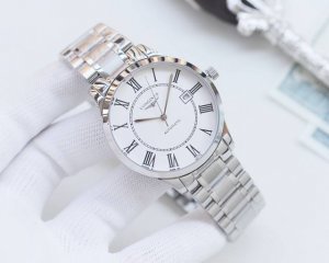 金壳+20钢带20 品牌：浪琴-Longines 类型：男士腕表 壳套：顶级版316精钢L 表带：进口小牛皮表带 316L精钢表带 机芯：全自动机械机芯 镜面：