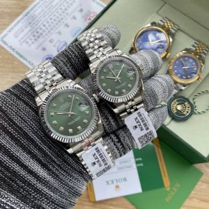 金910劳力士－Rolex DDD 日志新色系情侣机械腕表 DDD 进口原装西铁城机 DDD 蓝宝石玻璃镜面 DDD 316L精钢壳套 DDD 实芯5珠钢带 D