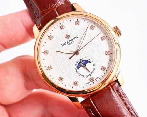 白壳 金壳 2024新品墙裂推荐，百达翡丽patek Philippe 最新款男士腕表！全新复杂日月星辰多功能腕表，超强夜光。搭载原装进口2824-8自动上链机