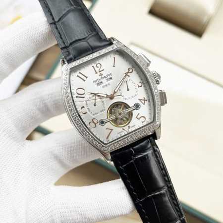 白 -金 百达翡丽- Patekphilippe精品男士腕表全新多功能设计，技艺精湛，独具匠心，尊贵大气，绅士风范。采用全自动机械机芯，顶级316精钢表壳，矿物 - 点击图像关闭
