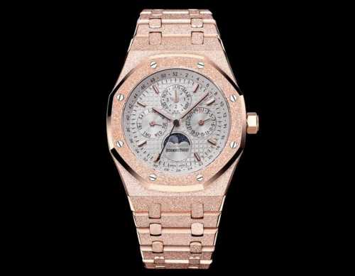 Ap 爱彼 皇家橡树霜金版本 41Mm 钢王之王 爱彼26574系列 霜金定制版 钢带表最重中之重的表带 Twf厂用原装表带开模使表带细腻的拉丝纹并且不会锋利割