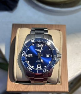 浪琴康卡斯 浪琴L3.781.4.96.6康卡斯系列男士机械腕表,新款陶瓷外圈最美蓝盘,表径41,888机芯,天王郭富城同款 原价18980 保卡 年#潜水表 浪琴康卡斯 浪琴L3.781.4.96.6康卡斯系列男士机械腕表,新款陶瓷外圈最美蓝盘,表径41,888机芯,天王郭富城同款 原价18980 保卡 年#潜水表