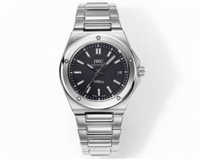 Gh Factory Iwc万国工程师自动腕表40快拆版全面升级，致力打造市场最高版本工程师，突破多层技术瓶颈，力求完美！ 1升级正品同款快拆表带装置，表带中间