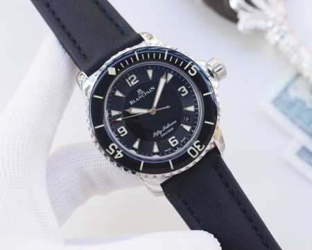 尊享价： 宝珀五十寻系列腕表 1: 表壳 腕表尺寸45Mm316精钢金属表壳与蓝宝石圈口镜面搭配 同步正品 超薄的表壳采用Cnc精雕硬币外边线条流程，优雅的表耳 - 点击图像关闭