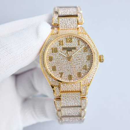 统一价 百达翡丽twenty～4系列7300雪花钻满天星闪爆登场。赠原装便携皮盒 表壳：36Mm一体式矩型表壳满镶351颗雪花正品一致 表圈及表耳：原装同步阶梯 - 点击图像关闭