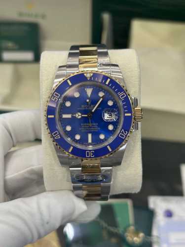 独家实拍图 劳力士潜航者，间金蓝水鬼，瑞士3135机芯 Rolex Of A Submarine Swiss Movement