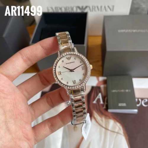P490。 支持香港、美国直邮 正品？正品！配联保卡全国联保！ 阿玛尼Armani女表Ar11499，尺寸：32Mm，是女生就永远抵挡不住圈钻的诱惑，带上手腕的
