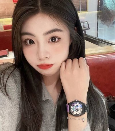 Fila斐乐 石英机芯 紫色表盘 男女同款 兔生肖礼盒 潮流运动八角形腕表