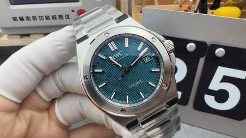 Gh Factory Iwc万国工程师自动腕表40快拆版全面升级，致力打造市场最高版本工程师，突破多层技术瓶颈，力求完美！ 1升级正品同款快拆表带装置，表带中间