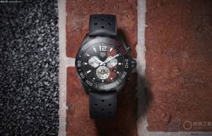 新款～新款高颜值已上线！ ，包装加50。Original Tagheuer 泰格豪雅F1系列，石英男士腕表 原单货！表面立体裁制，原装氟胶材质表带，细腻光滑且抗