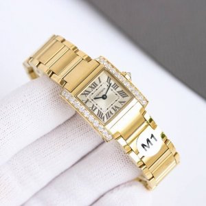 白壳 金壳 钻50 M1厂推出2024年全网最新第2代tank Francaise法国坦克原版1:1复刻精作!均采用瑞士石英机芯 +卡家白金专用甲板 尺寸小号: 白壳 金壳 钻50 M1厂推出2024年全网最新第2代tank Francaise法国坦克原版1:1复刻精作!均采用瑞士石英机芯 +卡家白金专用甲板 尺寸小号: